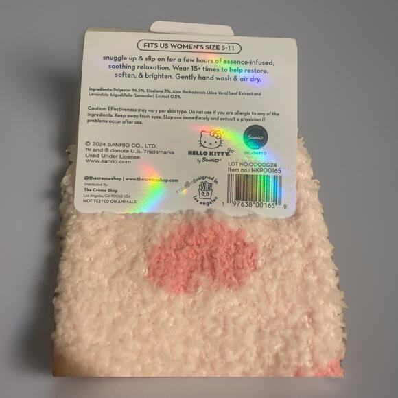 Hello Kitty Slipper Socks & Crème Shop X Aloe Extract & Lavender Infused Cozy - Picture 4 of 4